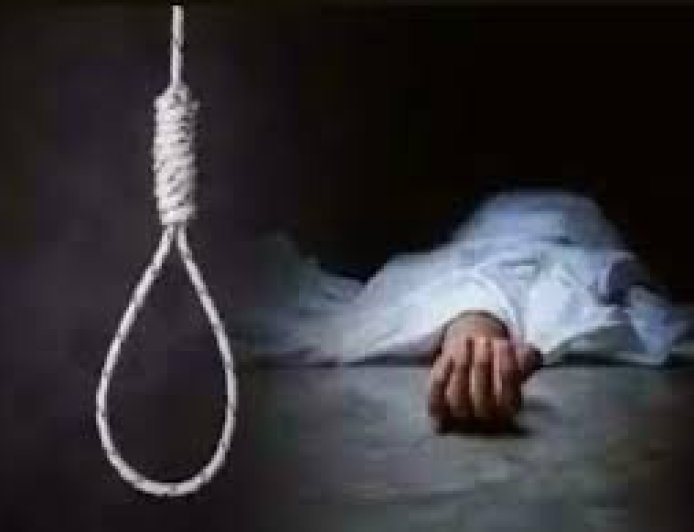 बीकानेर: महिला ने रस्सी से फंदा लगाकर की आत्महत्या  